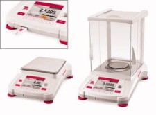 Waga precyzyjna Adventurer® AX1502 max. 1520g, d=0