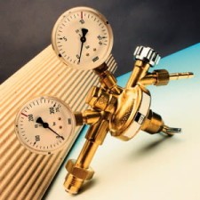 Regulator do butli gaz spawalniczy